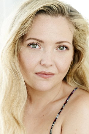 Hannah Lochner portrait