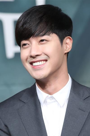 Kim Hyun-joong portrait