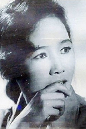 Đoàn Lê portrait