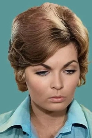 Rowena Wallace portrait