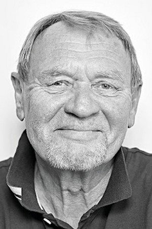 Svend Abrahamsen portrait