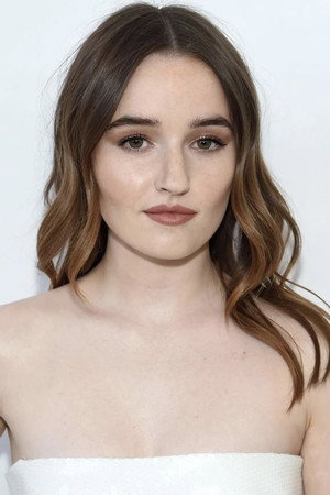 Kaitlyn Dever portrait