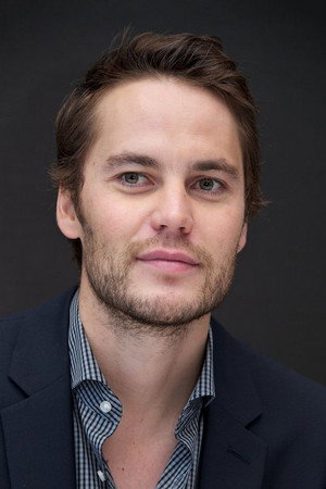 Taylor Kitsch portrait