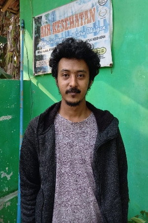 Adha Roi portrait