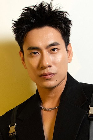 Kiều Minh Tuấn portrait