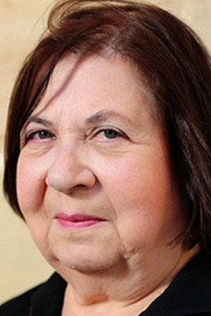 Annie Savarin portrait