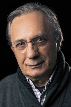 Carlos Cruz portrait