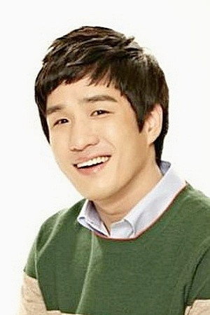 Shin Hyun-tak portrait
