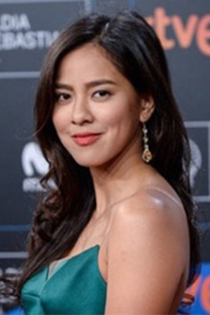 Mara Lopez portrait