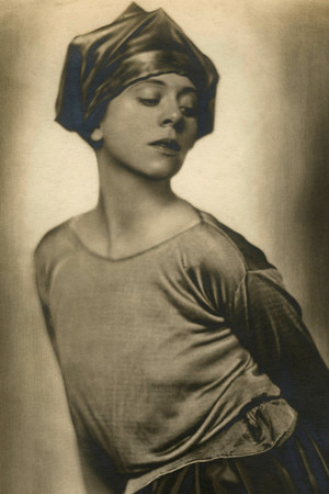 Lucy Kieselhausen portrait