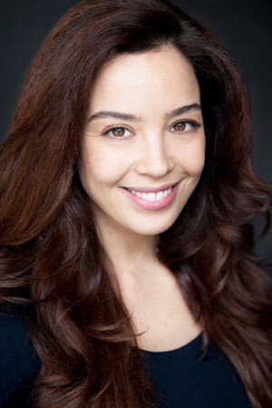 Azra Akın portrait
