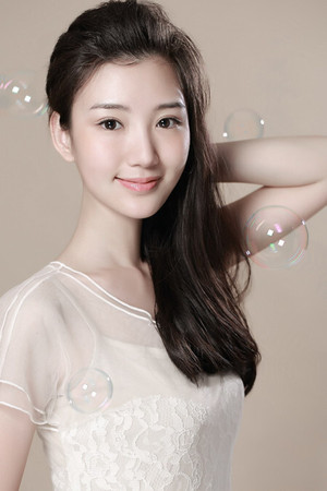 Mao Xiaotong portrait