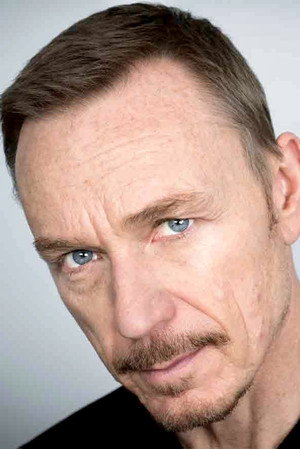 Ben Daniels portrait
