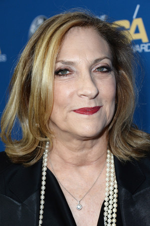 Lesli Linka Glatter portrait