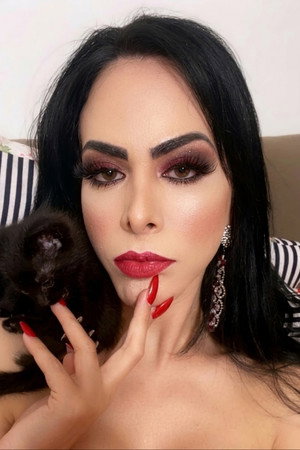 Barbara Perez portrait