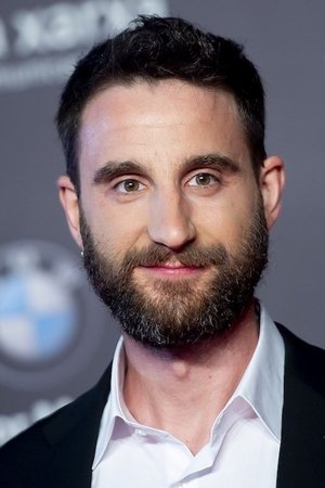 Dani Rovira portrait