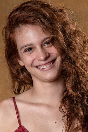 Lara Tremouroux portrait