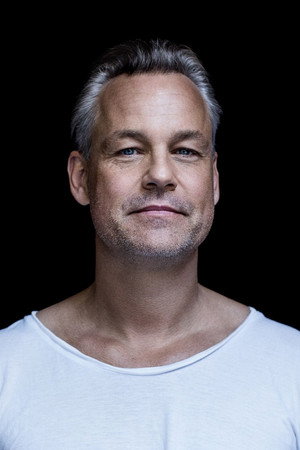 Henrik Schyffert portrait