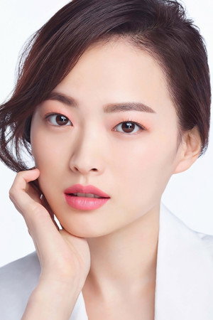 Chun Woo-hee portrait