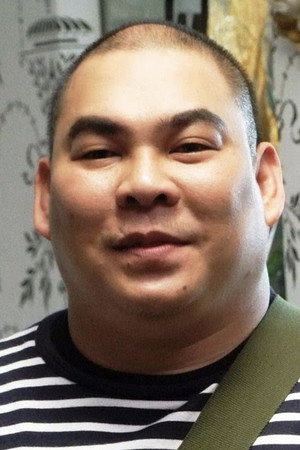 Choosak Iamsuk portrait
