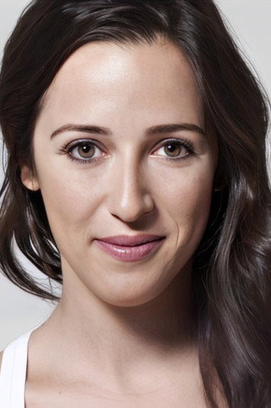 Efsane Odağ portrait