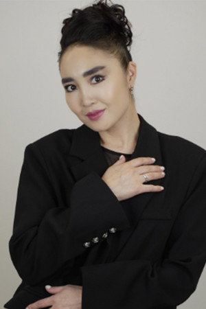 Nurgul Myngatova portrait