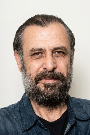Nejat İşler portrait