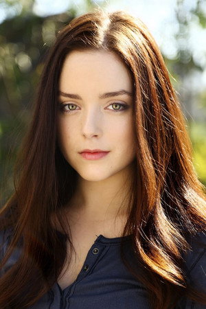 Madison Davenport portrait