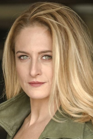 Canan Ergüder portrait