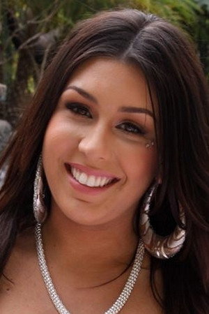Ava Alvares portrait