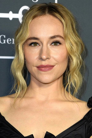 Sarah Goldberg portrait