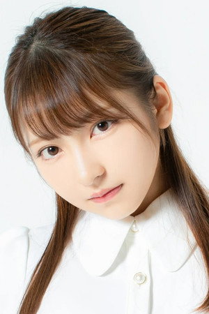 Toomi portrait