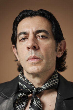 Okan Bayülgen portrait
