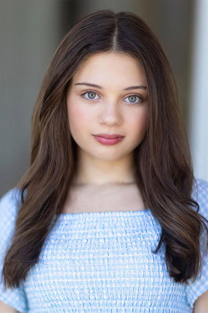 Vivian Amirault portrait