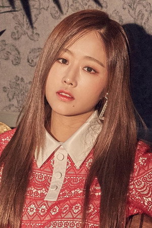 Lee Su Jeong portrait