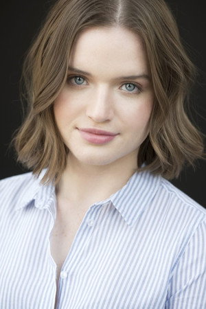 Evie Bair portrait
