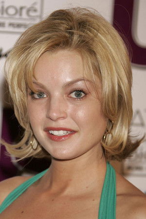 Clare Kramer portrait