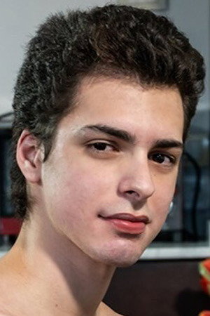 Eze Diaz portrait