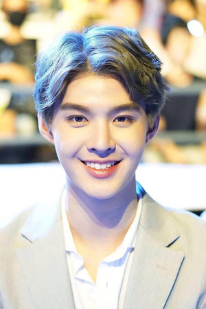 Suppapong Udomkaewkanjana portrait