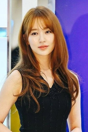 Yoon Eun-hye portrait