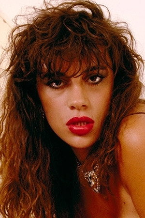 Melodie Kiss portrait