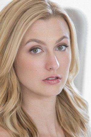 Alexa Grace portrait
