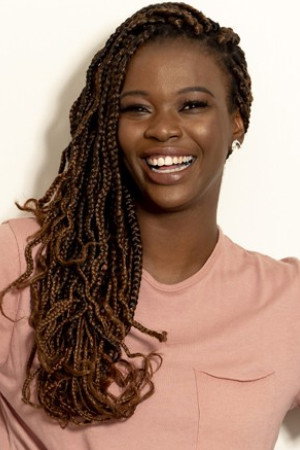 Noemia Oliveira portrait