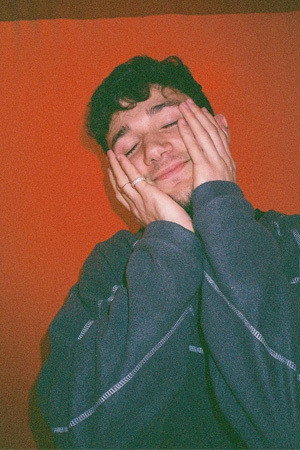 Jeremy Zucker portrait