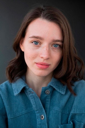 Polina Sinilnikova portrait