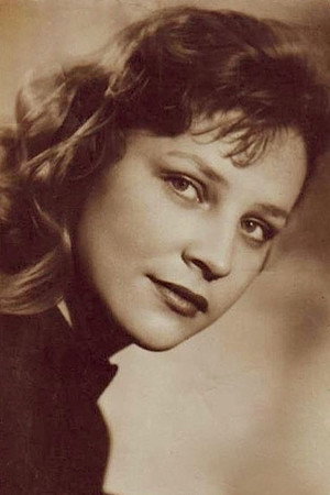 Elza Lezhdey portrait