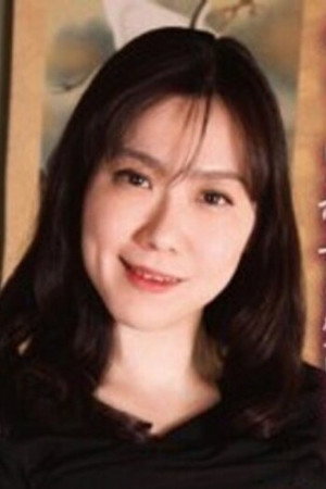 Shiori Amagai portrait