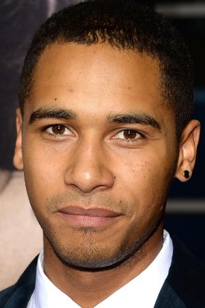 Elliot Knight portrait
