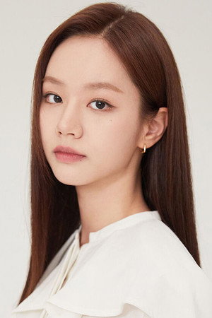 Lee Hye-ri portrait