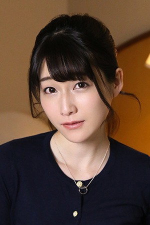 Kanade Tsuchiya portrait